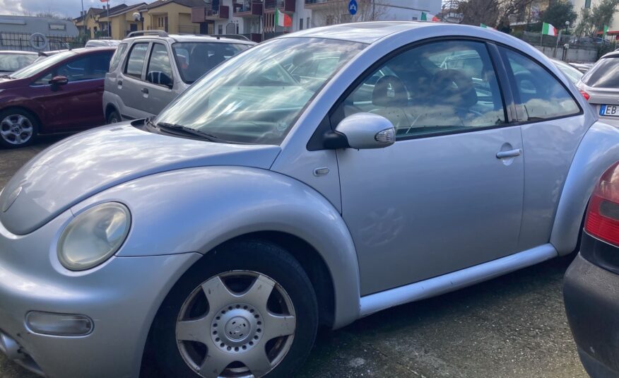 VOLKSWAGEN NEW BEETLE