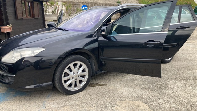 RENAULT LAGUNA