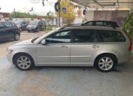 VOLVO V 50