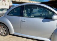 VOLKSWAGEN NEW BEETLE