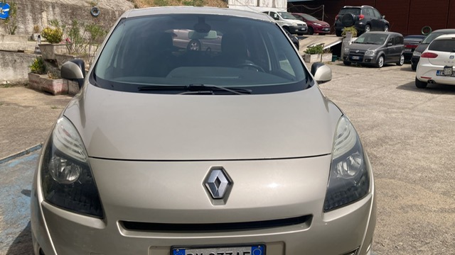 RENAULT SCENIC DCI 7 POSTI