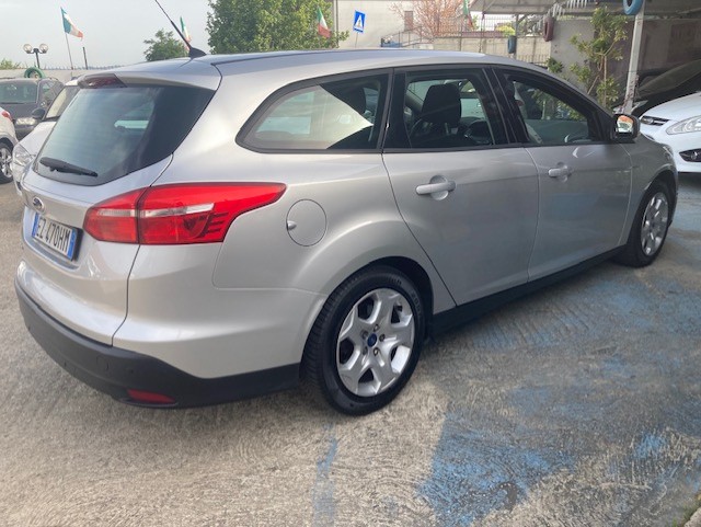 FORD FOCUS SW