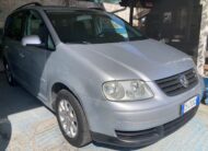 VOLKSWAGEN TOURAN 1.9 TDI