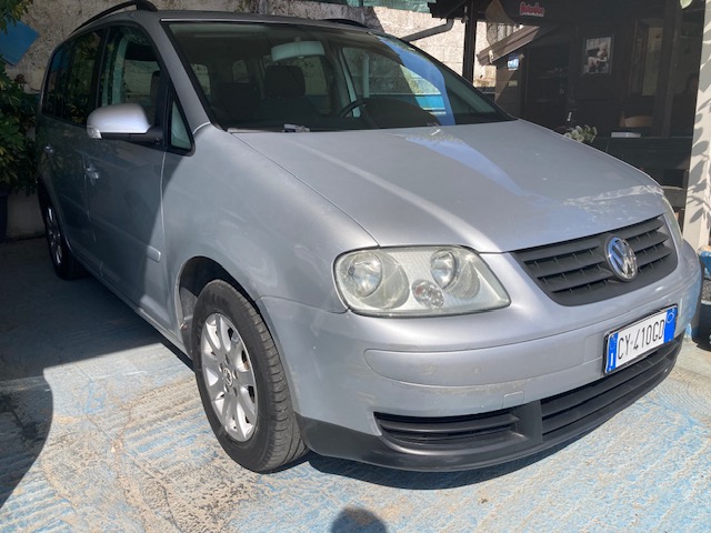 VOLKSWAGEN TOURAN 1.9 TDI