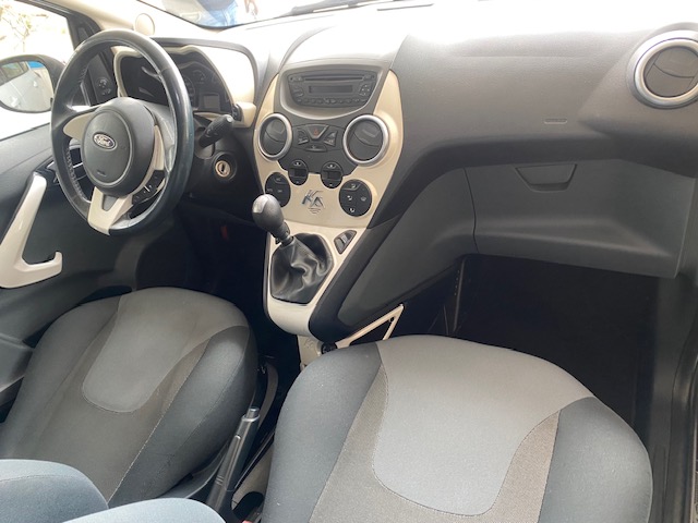 FORD KA