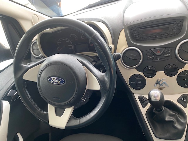 FORD KA