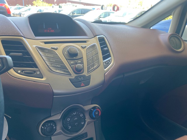 FORD FIESTA