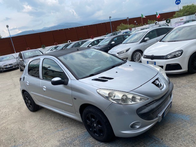 PEUGEOT 206