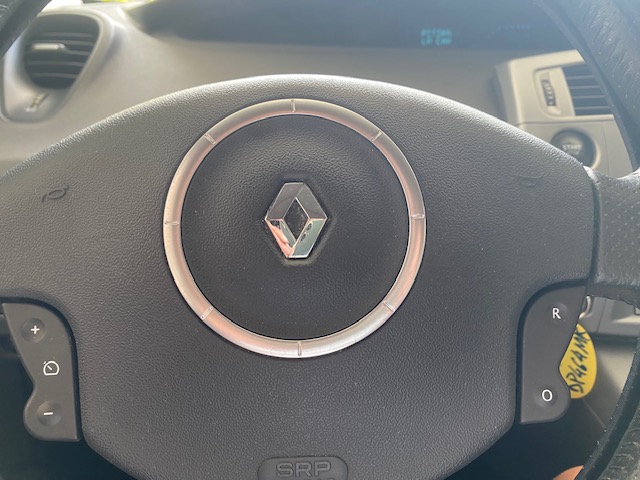 RENAULT SCENIC