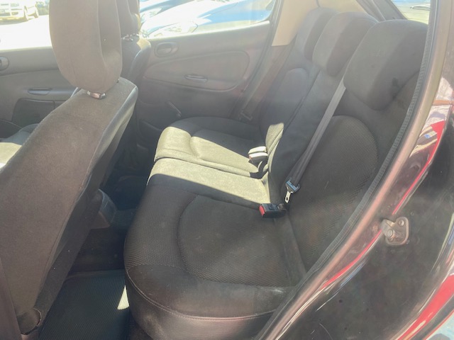 PEUGEOT 206 HDi