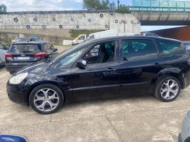 FORD S MAX