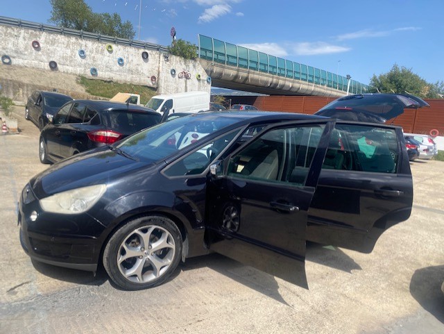 FORD S MAX