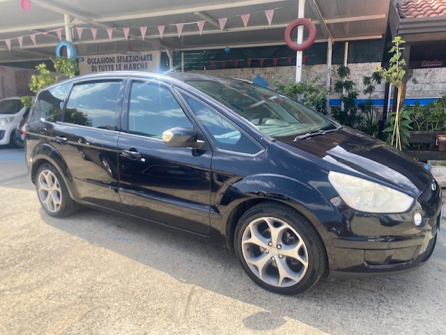 FORD S MAX