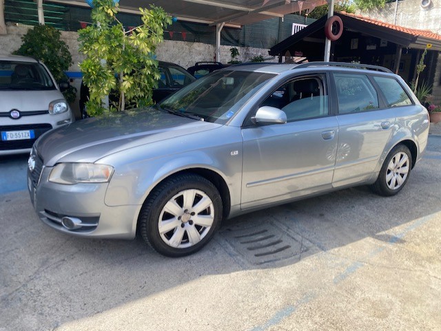 AUDI   A 4 SW