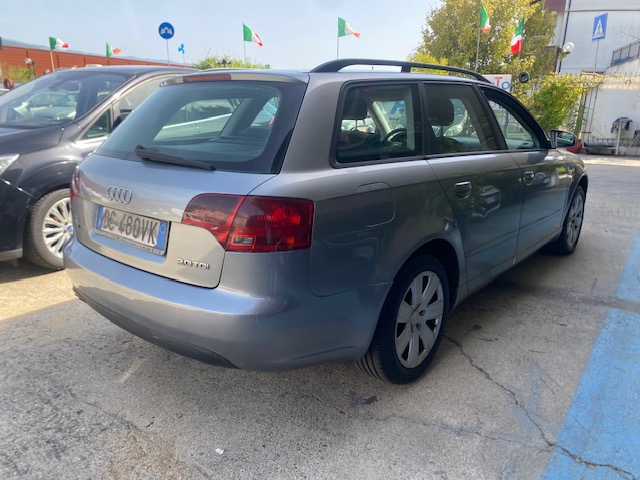 AUDI   A 4 SW