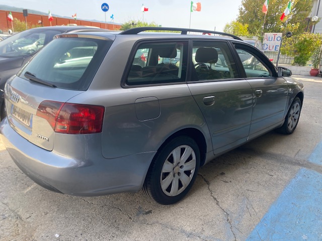AUDI   A 4 SW
