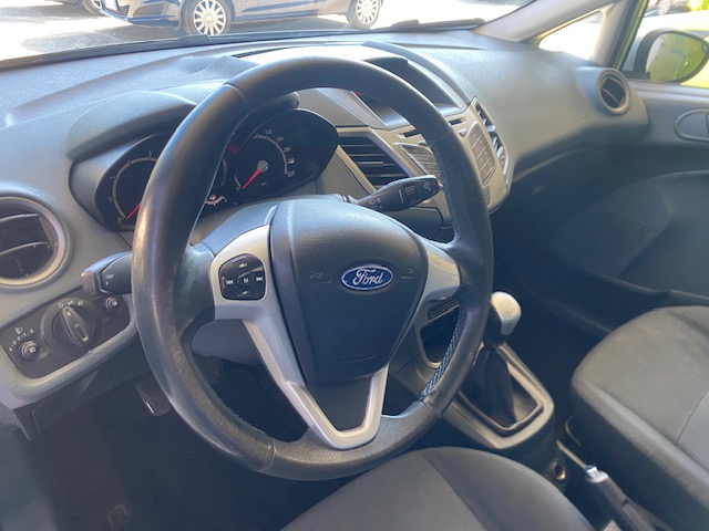 FORD FIESTA