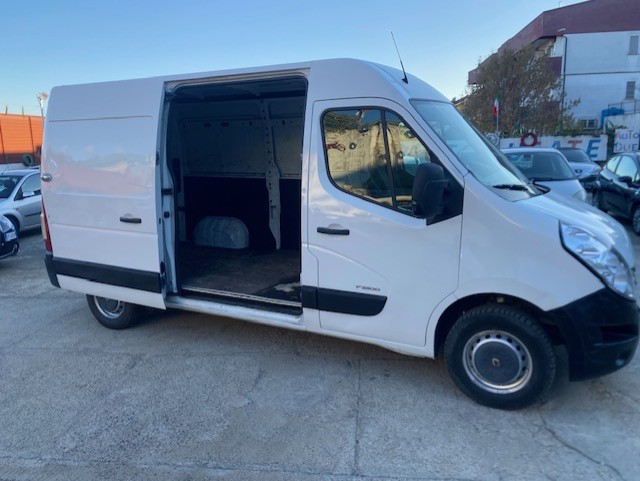 RENAULT MASTER