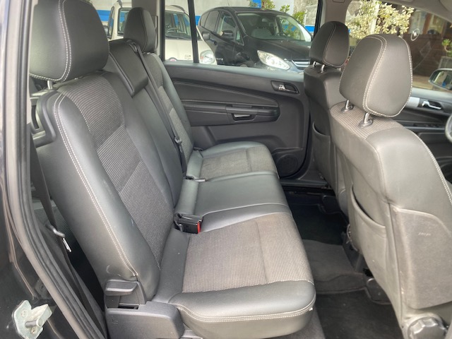 OPEL ZAFIRA 7 POSTI