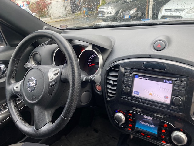 NISSAN JUKE