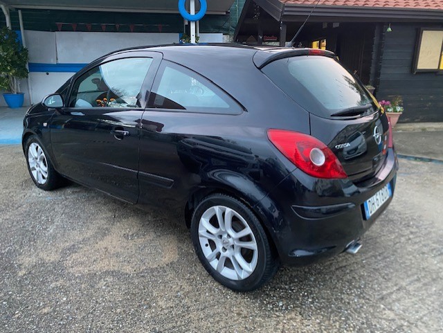 OPEL CORSA