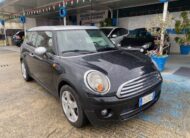 MINI COOPER D CLUBMAN