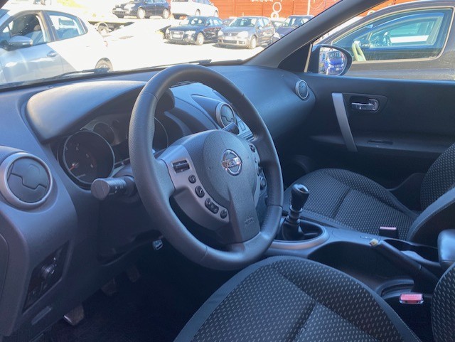 NISSAN QASHQAI