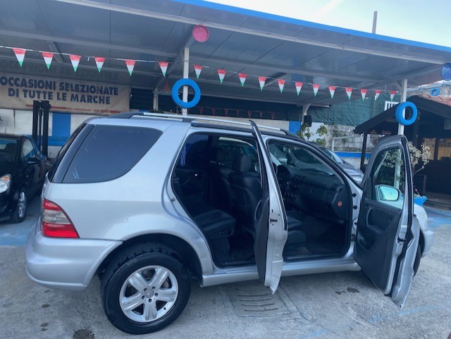 MERCEDES ML 270