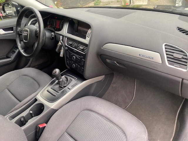AUDI A 4
