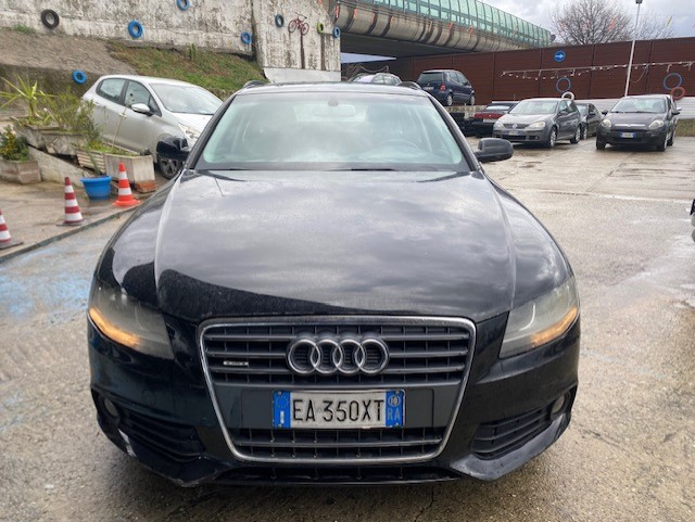 AUDI A 4