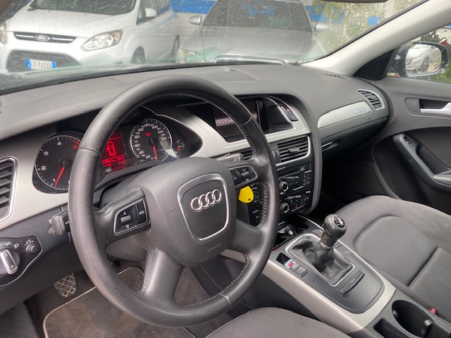 AUDI A 4