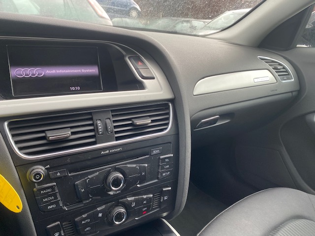 AUDI A 4