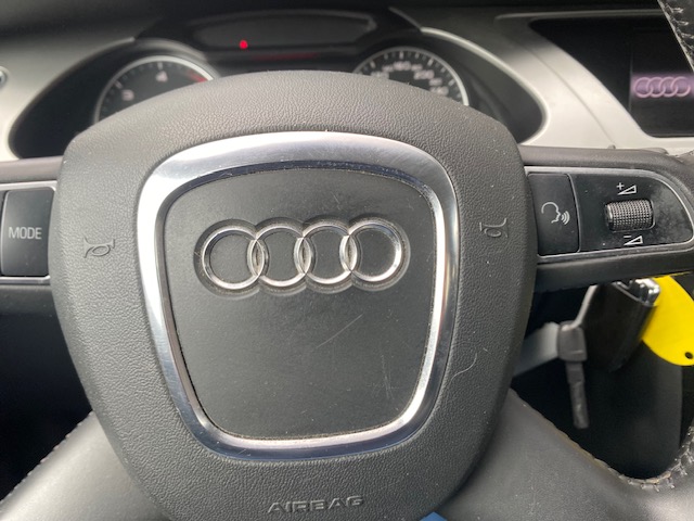 AUDI A 4