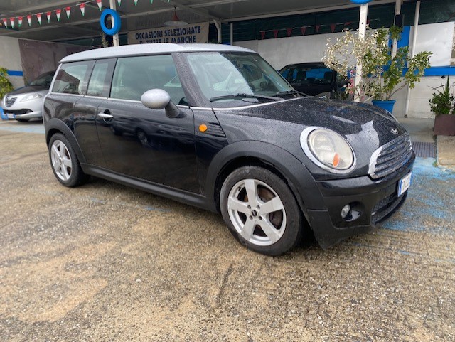 MINI COOPER D CLUBMAN