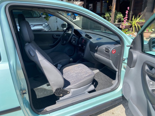 OPEL CORSA AUTOMATICA