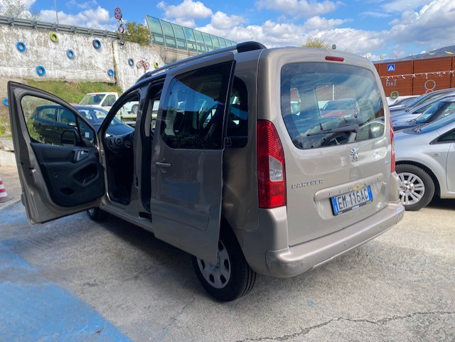PEUGEOT PARTENER