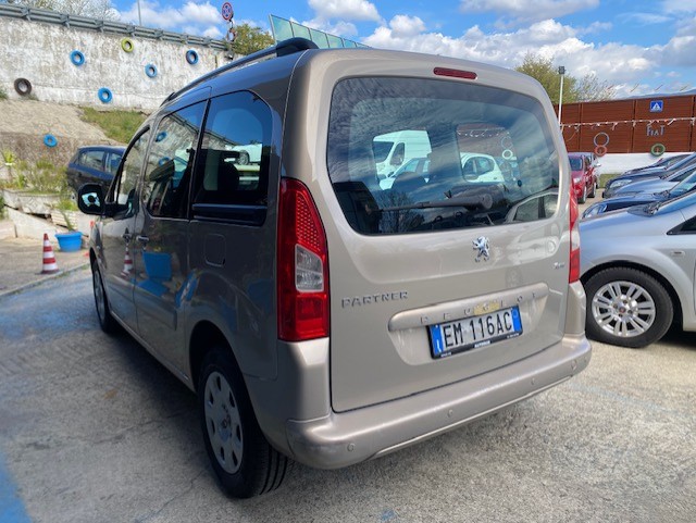 PEUGEOT PARTENER
