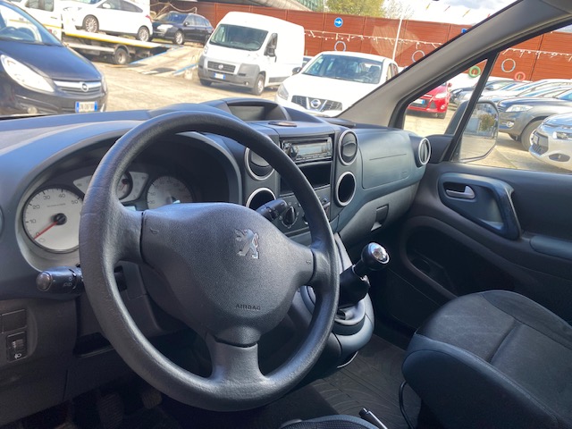 PEUGEOT PARTENER