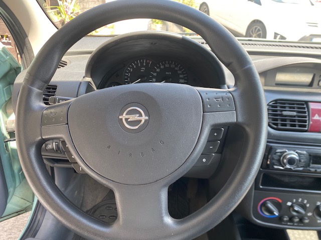 OPEL CORSA AUTOMATICA