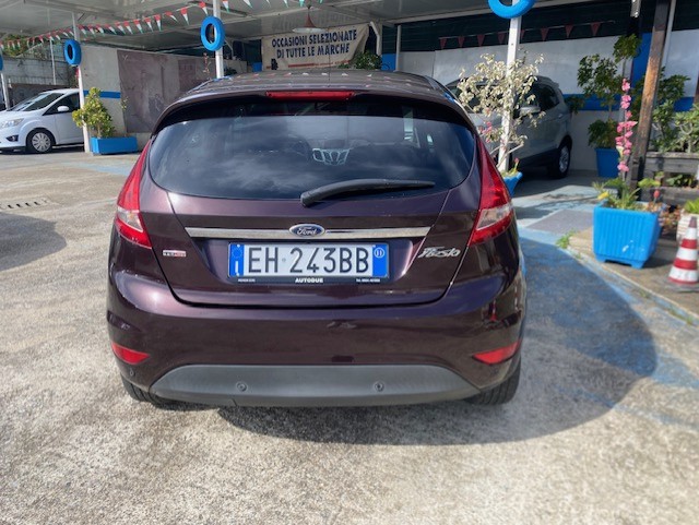 FORD FIESTA