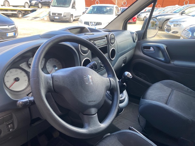 PEUGEOT PARTENER