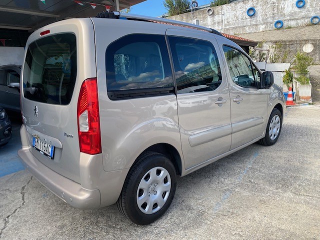 PEUGEOT PARTENER