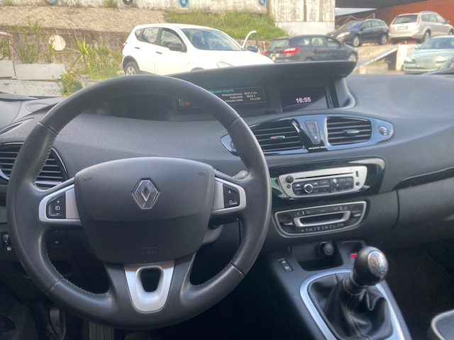 RENAULT SCENIC MEGANE 7 POSTI