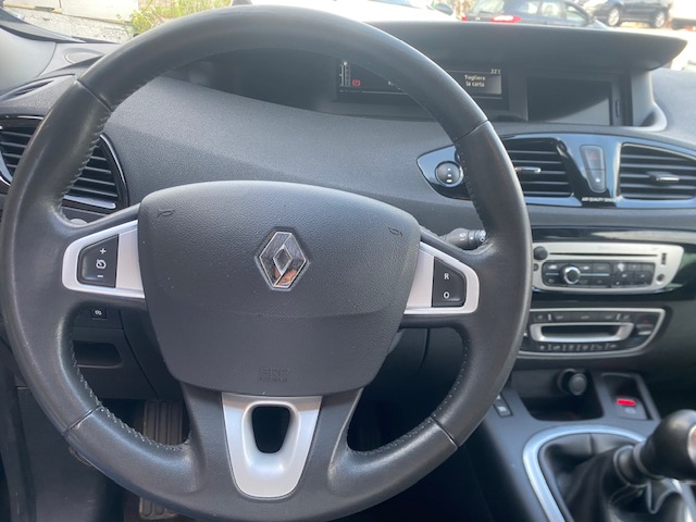 RENAULT SCENIC MEGANE 7 POSTI
