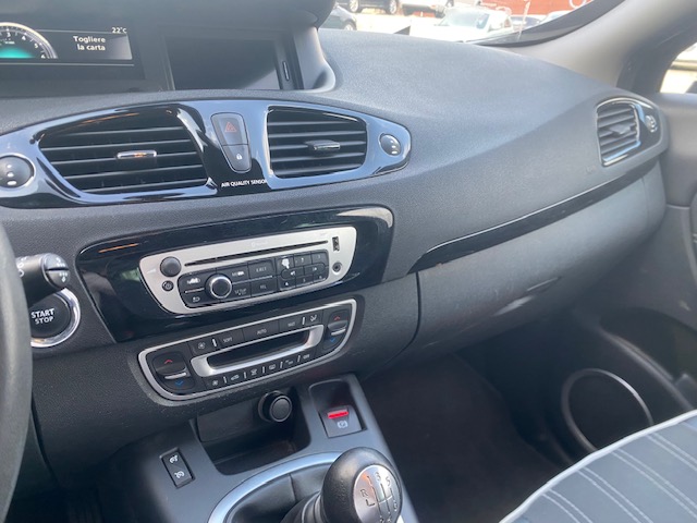 RENAULT SCENIC MEGANE 7 POSTI