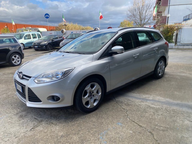 FORD FOCUS