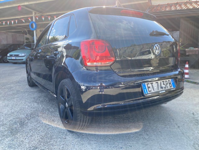 VW POLO