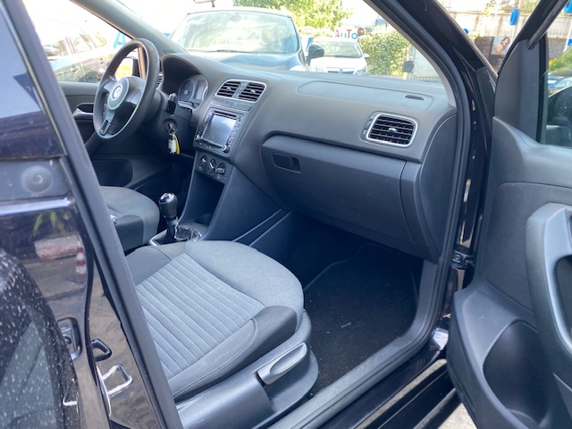 VW POLO