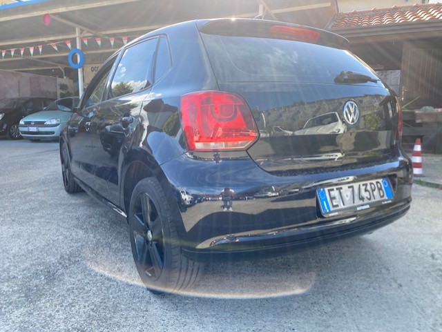 VW POLO