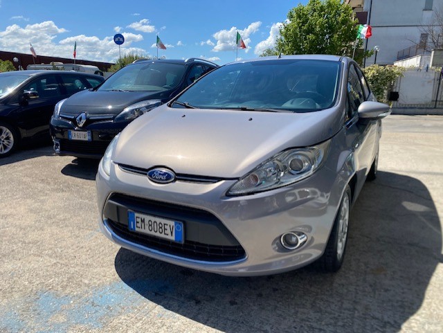 FORD FIESTA